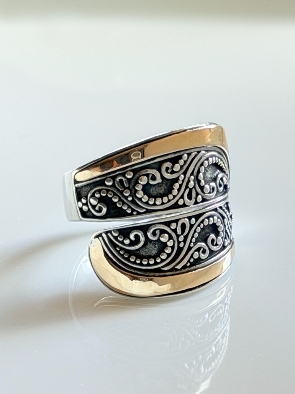 925 Sterling Silver 14K Gold Bali Scroll Granulation Wrap Ring Size 7 EUC